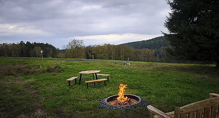 Feuerstelle am Stellplatz Sternenhimmel im Vogtland